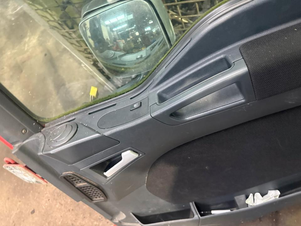 MAN TGL Beifahrertür Rot Spiegel Innenverkleidung - Portière et pièces pour Camion: photos 4 MAN TGL Beifahrertür Rot Spiegel Innenverkleidung - Portière et pièces pour Camion: photos 4