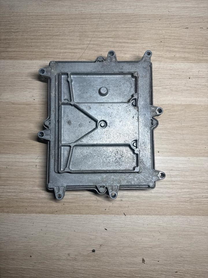 MAN TGL EU5 Motorsteuergerät 0281020067 - Système électrique pour Camion: photos 4 MAN TGL EU5 Motorsteuergerät 0281020067 - Système électrique pour Camion: photos 4