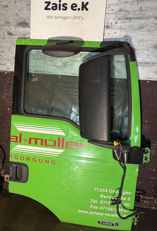 MAN TGS EU6 Beifahrertür Grün Spiegel Innenverkleidung LN 52 - Portière et pièces pour Camion: photos 1 MAN TGS EU6 Beifahrertür Grün Spiegel Innenverkleidung LN 52 - Portière et pièces pour Camion: photos 1