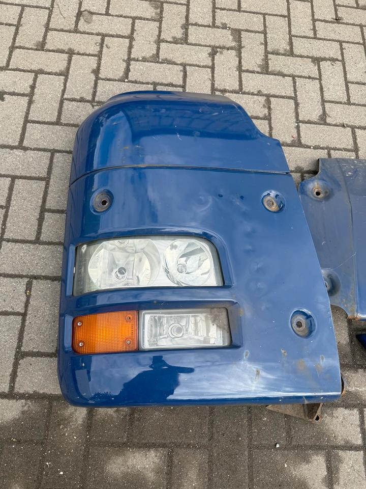 MAN TGX Eisen Stoßstange komplett - Pare-chocs pour Camion: photos 3 MAN TGX Eisen Stoßstange komplett - Pare-chocs pour Camion: photos 3