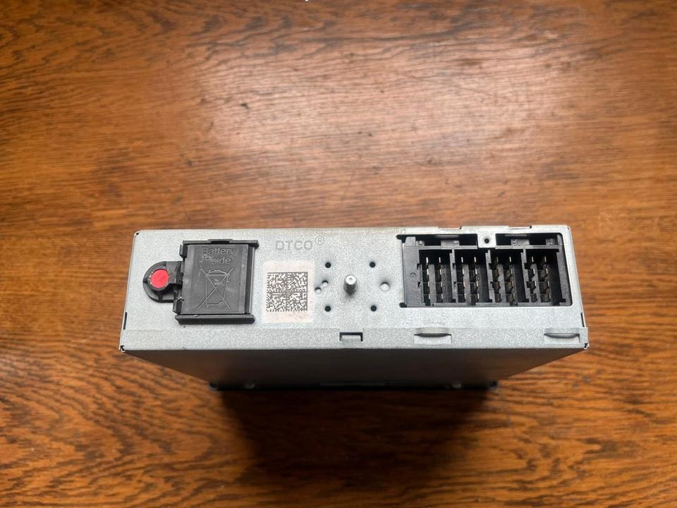 Mercedes Actros MP4 Tachograph A0024463633 - Chronotachygraphe pour Camion: photos 4 Mercedes Actros MP4 Tachograph A0024463633 - Chronotachygraphe pour Camion: photos 4