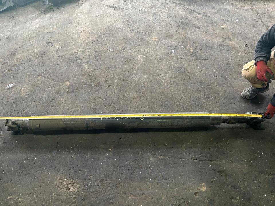 Mercedes Atego 4 EU6 Kardanwelle 220 CM, Kurze Radstand - Arbre à cardan pour Camion: photos 2 Mercedes Atego 4 EU6 Kardanwelle 220 CM, Kurze Radstand - Arbre à cardan pour Camion: photos 2