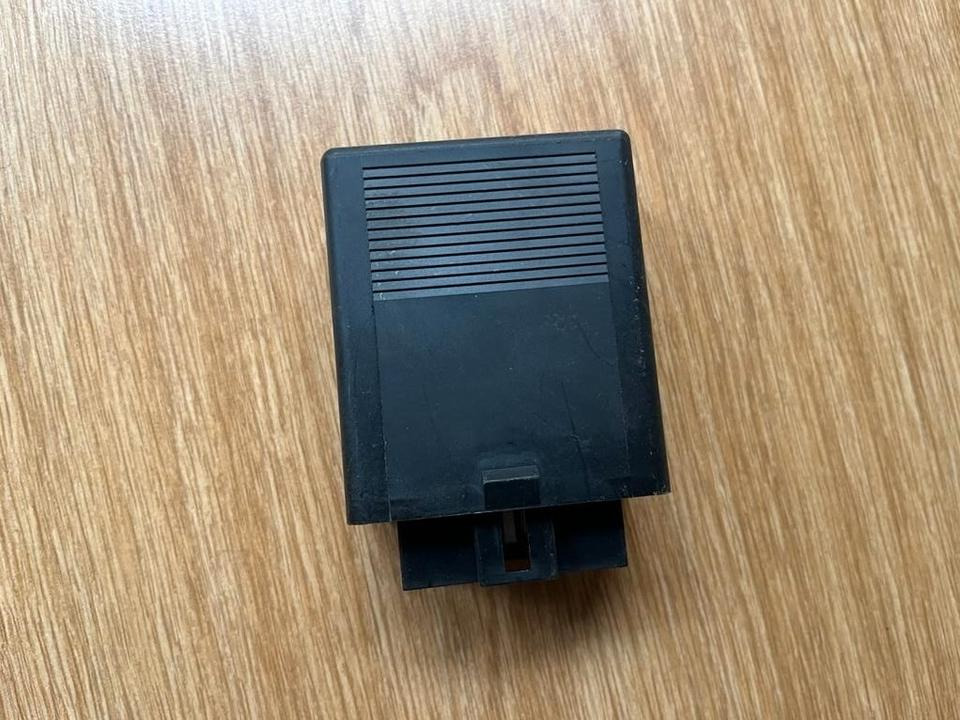 Mercedes Atego Blinkermodul Relais Steuergerät A0205451232 - Bloc de gestion pour Camion: photos 4 Mercedes Atego Blinkermodul Relais Steuergerät A0205451232 - Bloc de gestion pour Camion: photos 4