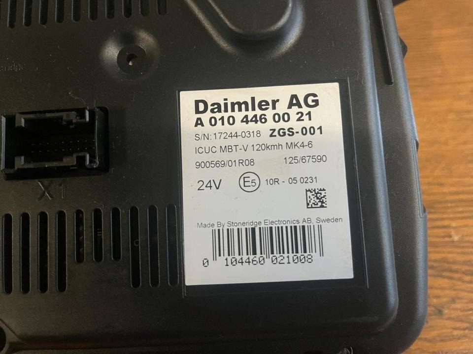 Mercedes Benz Actros MP4 Kombiinstrument / Tacho A0104460021 - Panel de instrumentos pour Camion: photos 3 Mercedes Benz Actros MP4 Kombiinstrument / Tacho A0104460021 - Panel de instrumentos pour Camion: photos 3