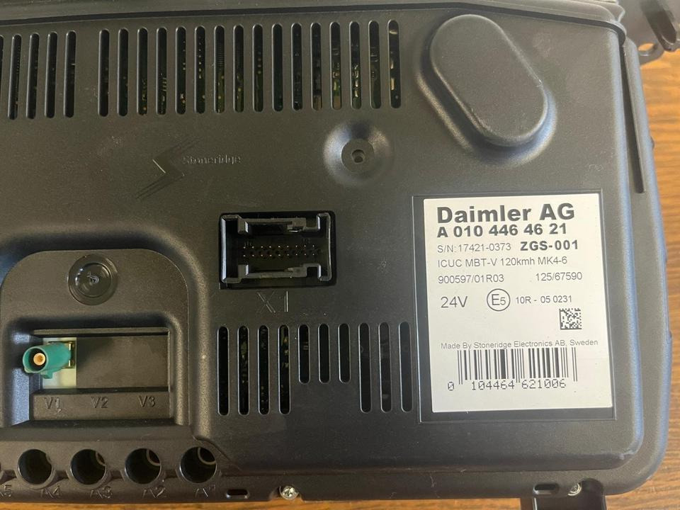 Mercedes Benz Actros MP4 Kombiinstrument / Tacho A0104464621 - Panel de instrumentos pour Camion: photos 4 Mercedes Benz Actros MP4 Kombiinstrument / Tacho A0104464621 - Panel de instrumentos pour Camion: photos 4