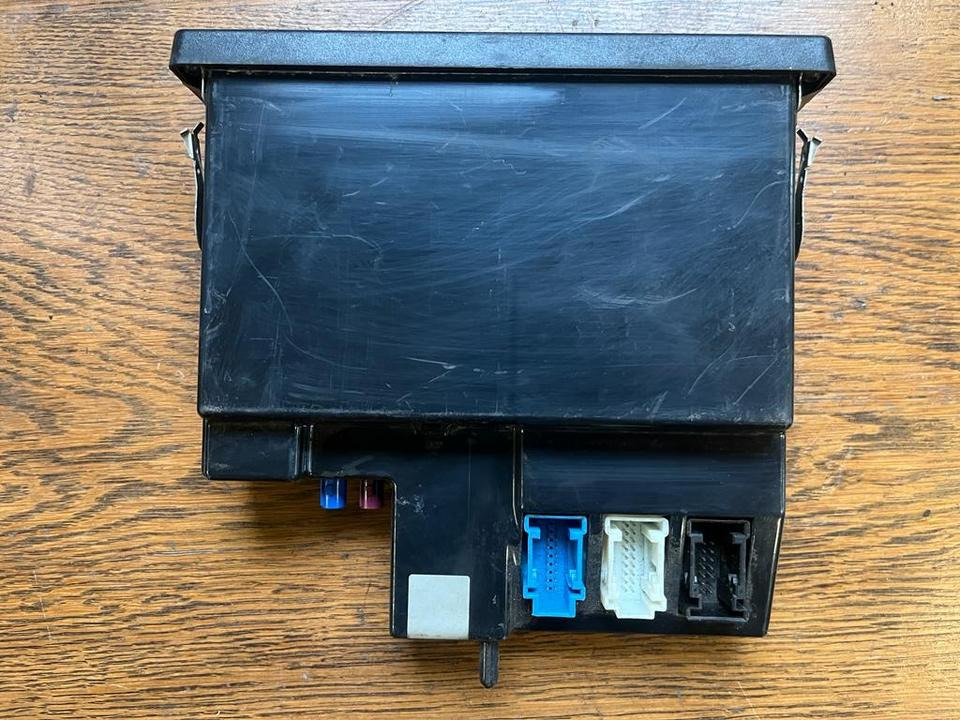 Mercedes-Benz Actros MP4 Tachograph FLEETBOARD A0004461060 - Chronotachygraphe pour Camion: photos 5 Mercedes-Benz Actros MP4 Tachograph FLEETBOARD A0004461060 - Chronotachygraphe pour Camion: photos 5