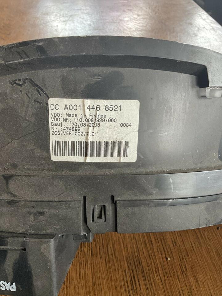 Mercedes Sprinter Kombiinstrument Tacho A0014468521 - Chronotachygraphe pour Camion: photos 2 Mercedes Sprinter Kombiinstrument Tacho A0014468521 - Chronotachygraphe pour Camion: photos 2