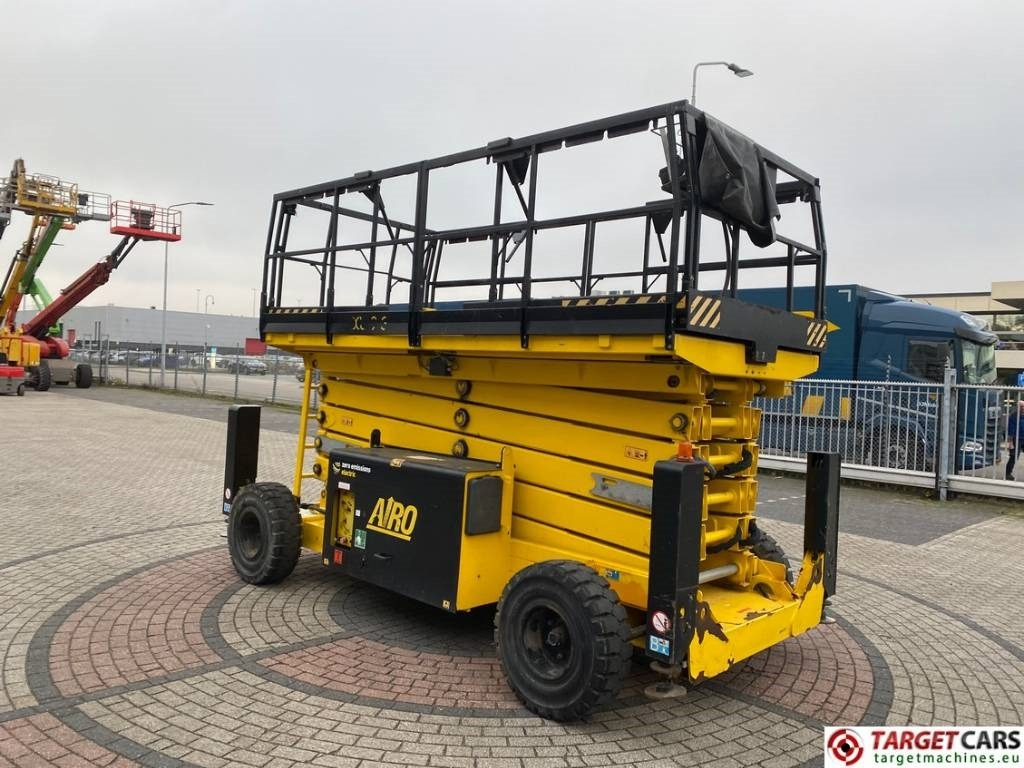 Airo XL19E Electric Scissor XL 19 Work Lift 1900cm - Nacelle ciseaux: photos 2 Airo XL19E Electric Scissor XL 19 Work Lift 1900cm - Nacelle ciseaux: photos 2