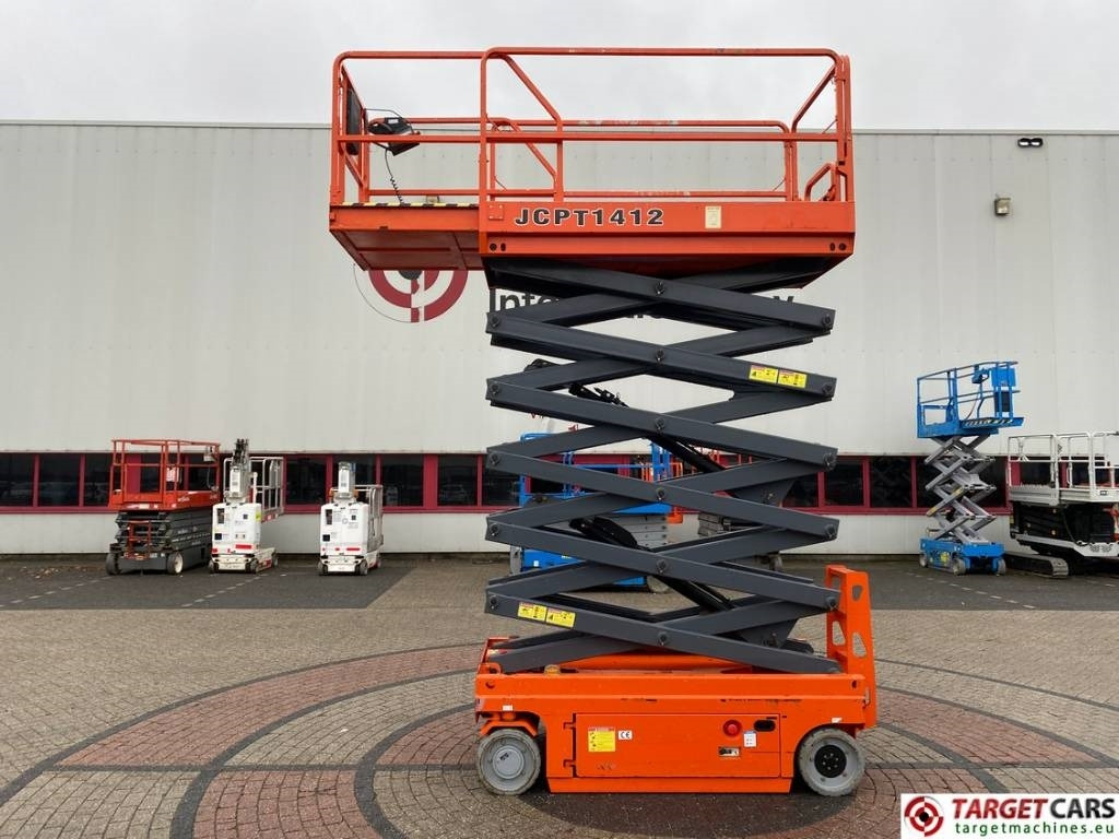 Dingli JCPT1412DC Electric Scissor Work Lift 1380cm - Nacelle ciseaux: photos 5 Dingli JCPT1412DC Electric Scissor Work Lift 1380cm - Nacelle ciseaux: photos 5