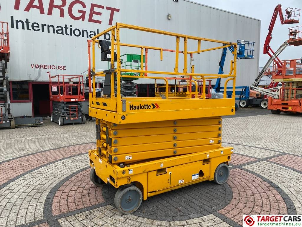 Haulotte Compact 14 Electric Scissor Work Lift 1385cm - Nacelle ciseaux: photos 1 Haulotte Compact 14 Electric Scissor Work Lift 1385cm - Nacelle ciseaux: photos 1