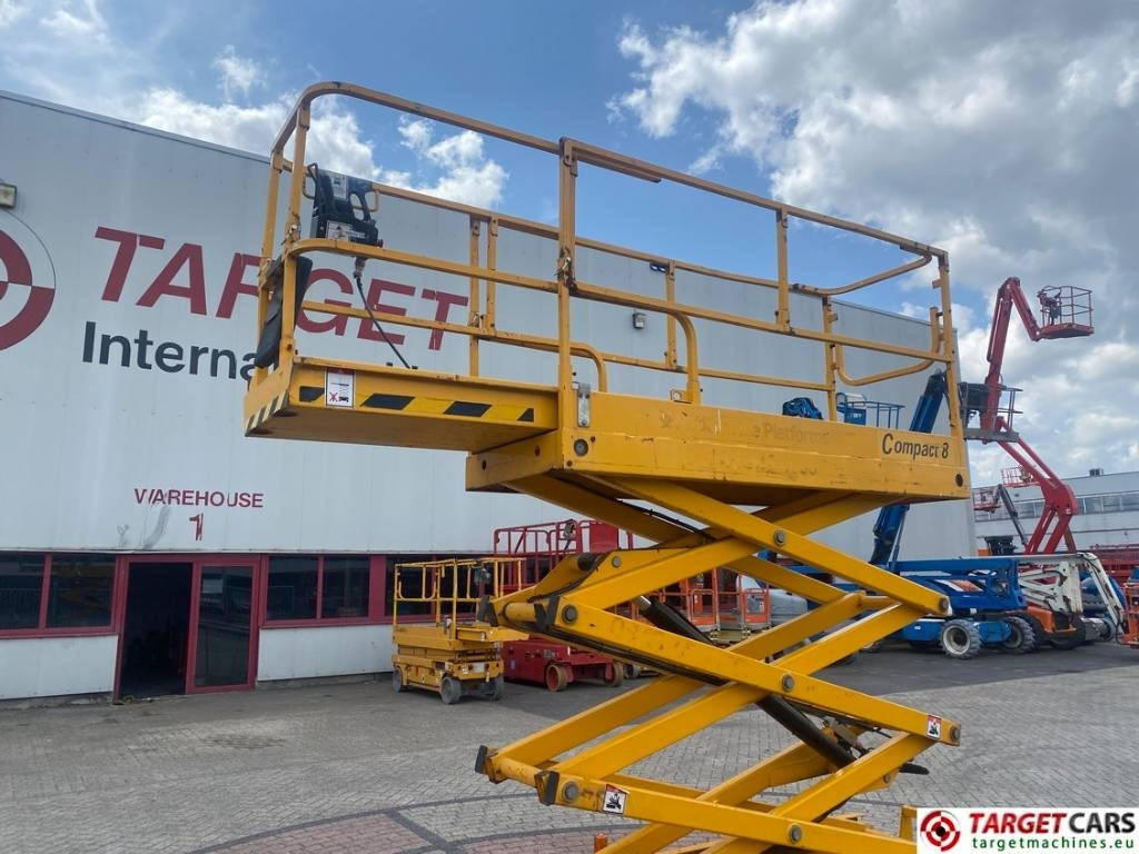 Nacelle ciseaux Haulotte Compact 8 Electric Scissor Work Lift 818cm: photos 27