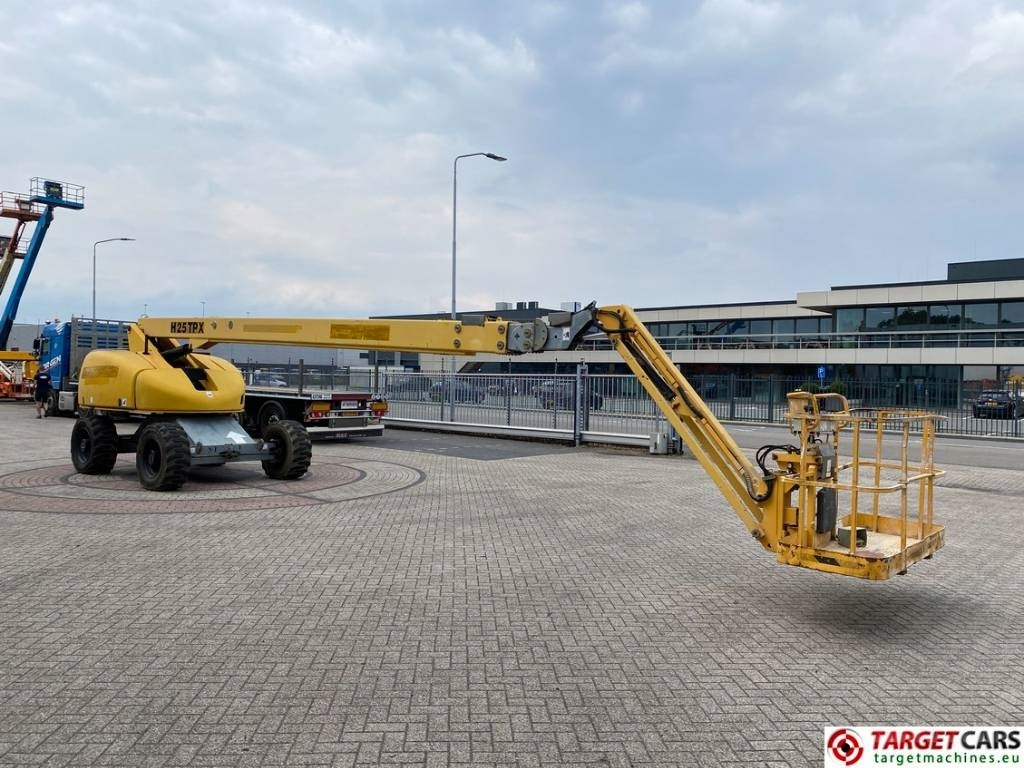 Haulotte H25TPX Telescopic 4x4 Diesel Boom Work Lift 2530cm - Nacelle télescopique: photos 2 Haulotte H25TPX Telescopic 4x4 Diesel Boom Work Lift 2530cm - Nacelle télescopique: photos 2