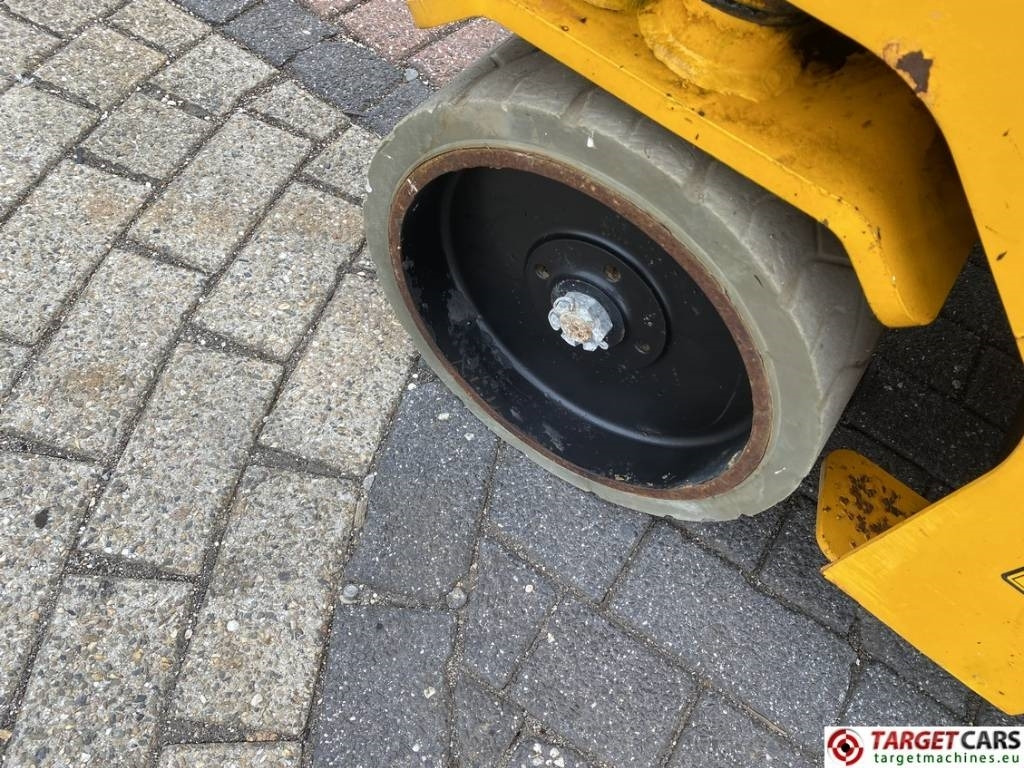 Nacelle ciseaux JCB S2632E Electric Scissor Work Lift 1010cm: photos 21 Nacelle ciseaux JCB S2632E Electric Scissor Work Lift 1010cm: photos 21