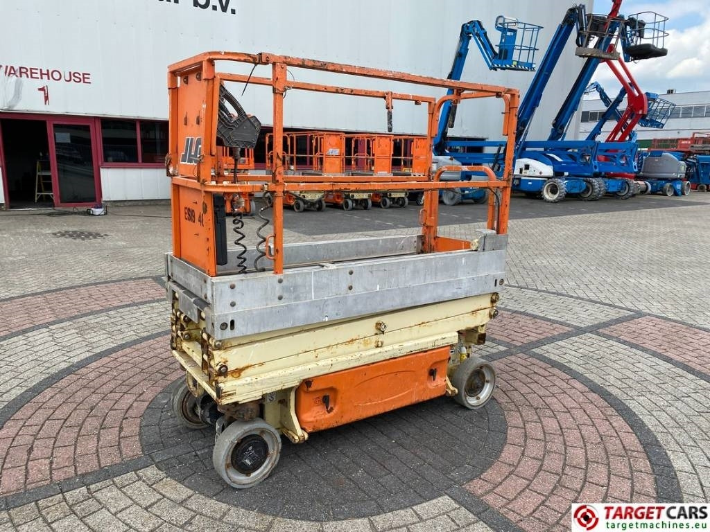 JLG 1930ES Electric Scissor Work Lift 772cm CE - Nacelle ciseaux: photos 1 JLG 1930ES Electric Scissor Work Lift 772cm CE - Nacelle ciseaux: photos 1