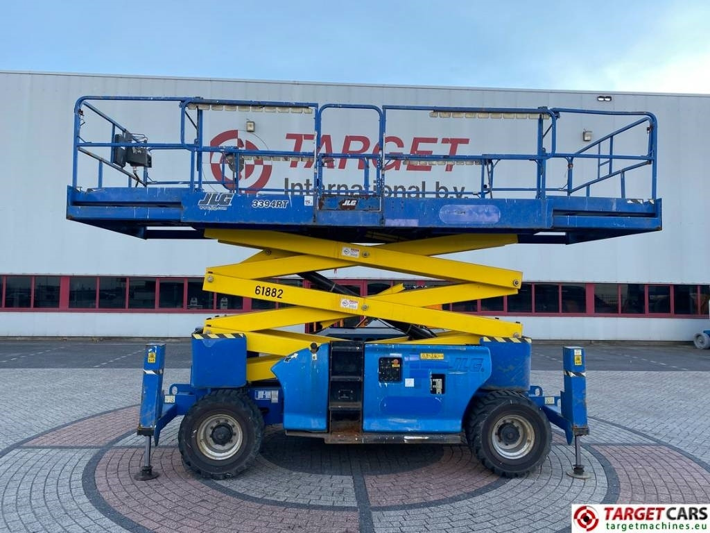 JLG 3394RT Diesel 4x4 Scissor Work Lift 1206cm - Nacelle ciseaux: photos 5 JLG 3394RT Diesel 4x4 Scissor Work Lift 1206cm - Nacelle ciseaux: photos 5