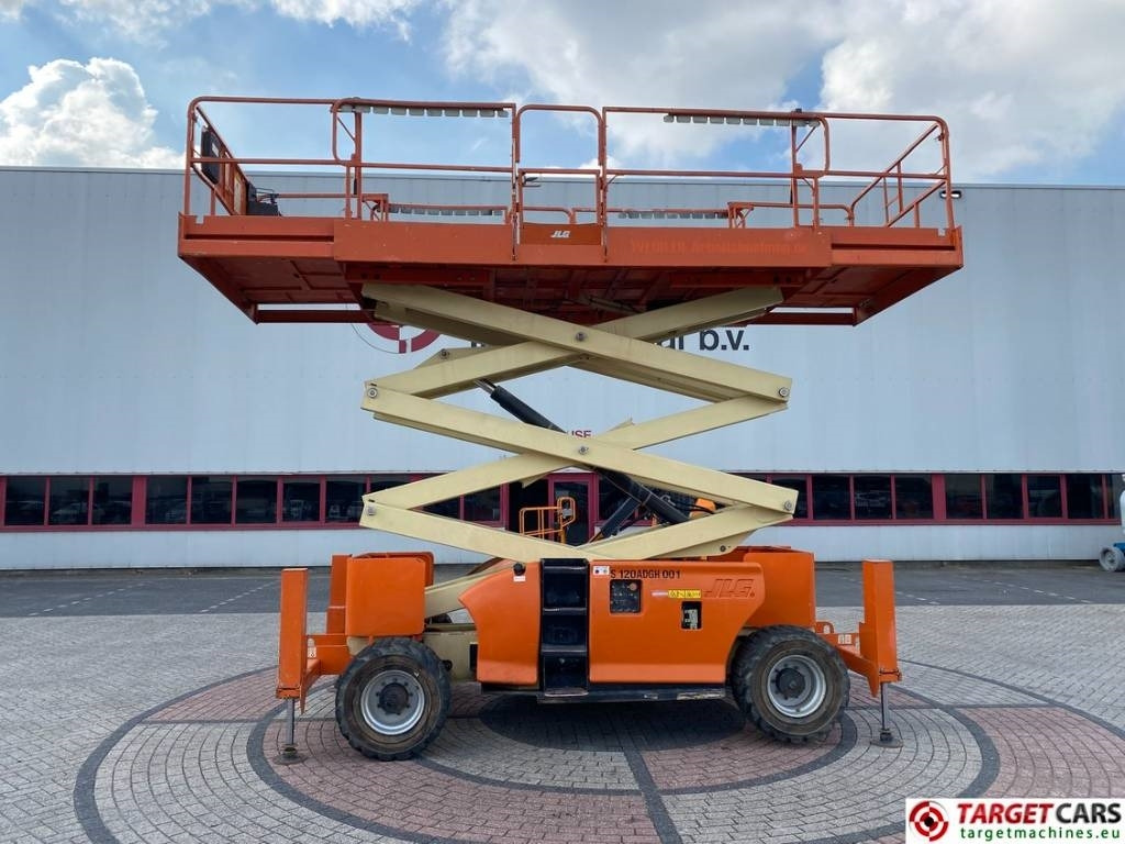 JLG 3394RT Diesel 4x4 Scissor Work Lift 1206cm - Nacelle ciseaux: photos 5 JLG 3394RT Diesel 4x4 Scissor Work Lift 1206cm - Nacelle ciseaux: photos 5