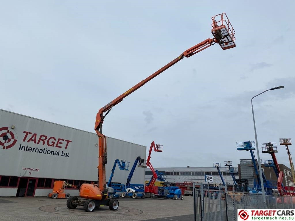 JLG 600AJ Articulated 4x4x4 Diesel Boom Lift 2047cm  en leasing occasion JLG 600AJ Articulated 4x4x4 Diesel Boom Lift 2047cm: photos 8
