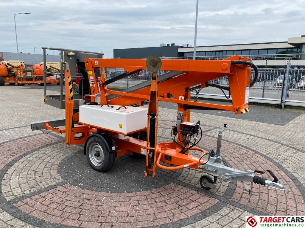 Niftylift 120TAC Towable Articulated Electric BoomLift 12.2M - Nacelle articulée: photos 2 Niftylift 120TAC Towable Articulated Electric BoomLift 12.2M - Nacelle articulée: photos 2