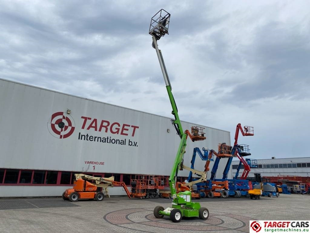 Niftylift HR12NDE Articulated HyBrid Boom Work Lift 1220cm - Nacelle articulée: photos 5 Niftylift HR12NDE Articulated HyBrid Boom Work Lift 1220cm - Nacelle articulée: photos 5