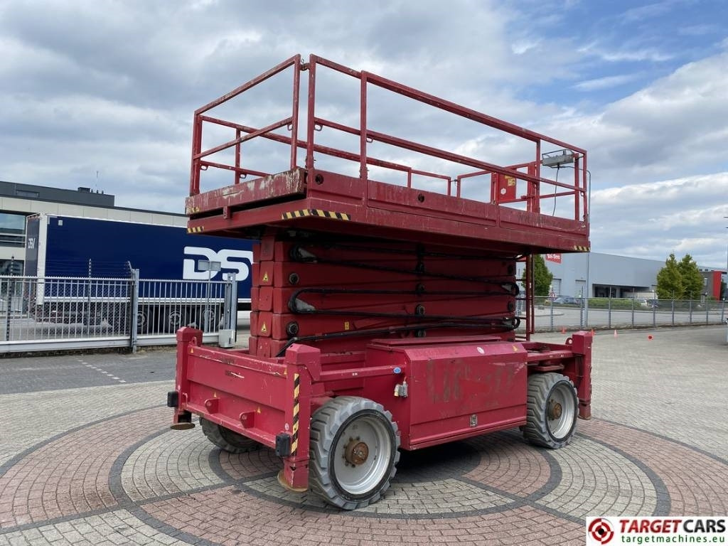 PB-Lift S225-24DS 4WD Diesel 4x4 Scissor Work Lift 2250cm - Nacelle ciseaux: photos 3 PB-Lift S225-24DS 4WD Diesel 4x4 Scissor Work Lift 2250cm - Nacelle ciseaux: photos 3