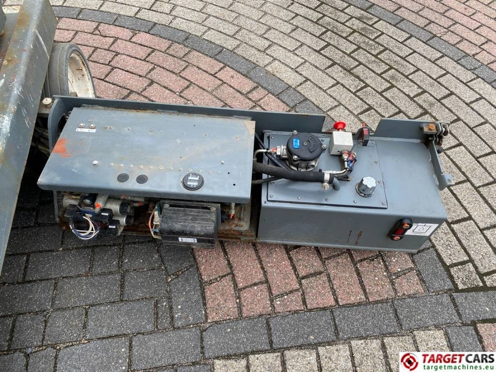 Nacelle ciseaux SkyJack SJIII-4740 Electric Scissor Work Lift 1380cm: photos 12