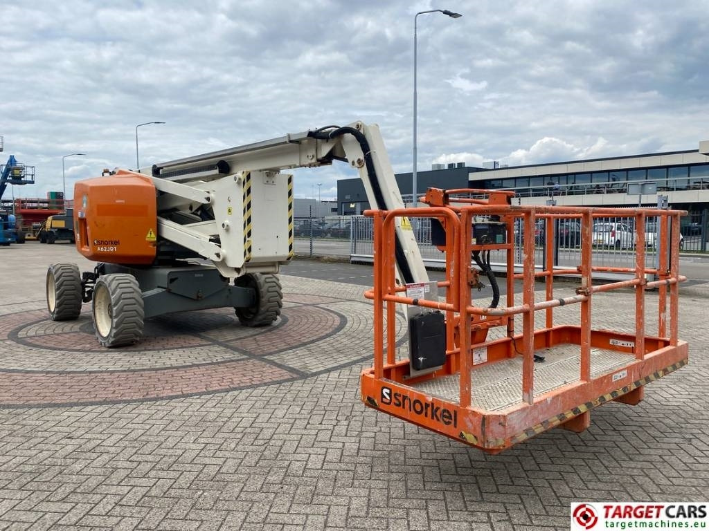 Snorkel A62JRT Articulated A62 4x4 Diesel Boom Lift 2080cm - Nacelle articulée: photos 2 Snorkel A62JRT Articulated A62 4x4 Diesel Boom Lift 2080cm - Nacelle articulée: photos 2
