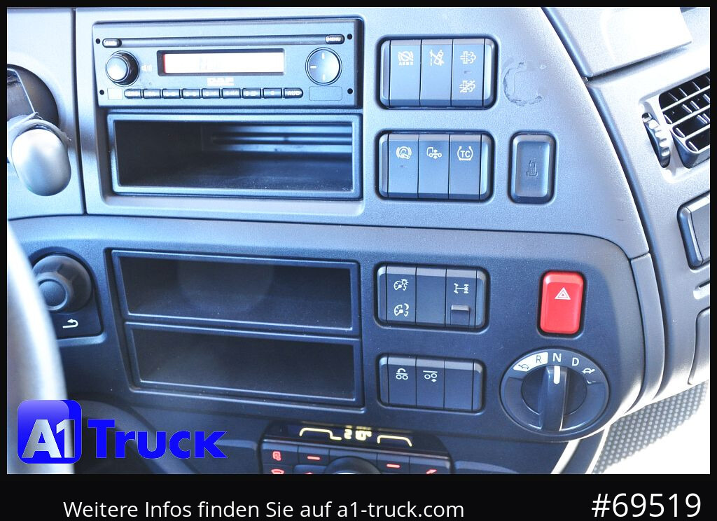 DAF XF 480 FAR Intarder, Multiwechsler 2x AHK - Camion porte-conteneur/ Caisse mobile: photos 5 DAF XF 480 FAR Intarder, Multiwechsler 2x AHK - Camion porte-conteneur/ Caisse mobile: photos 5