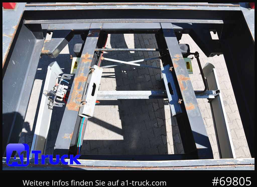 FLIEGL SDS01, Langholz, Containeraufbau, Liftachse, - Semi-remorque grumier: photos 4 FLIEGL SDS01, Langholz, Containeraufbau, Liftachse, - Semi-remorque grumier: photos 4