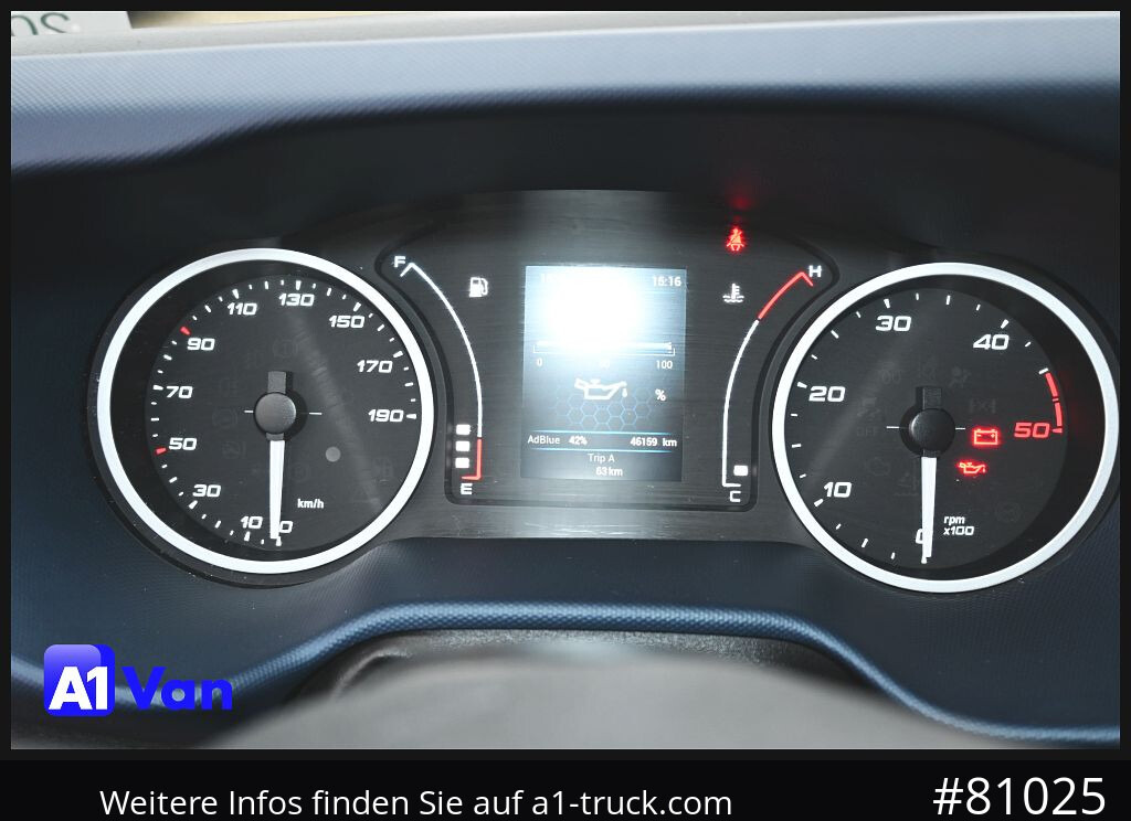 IVECO Daily 50C18 Doka Pritsche, AHK, Klima, 4,5m Ladefläche - Utilitaire plateau, Utilitaire double cabine: photos 4 IVECO Daily 50C18 Doka Pritsche, AHK, Klima, 4,5m Ladefläche - Utilitaire plateau, Utilitaire double cabine: photos 4