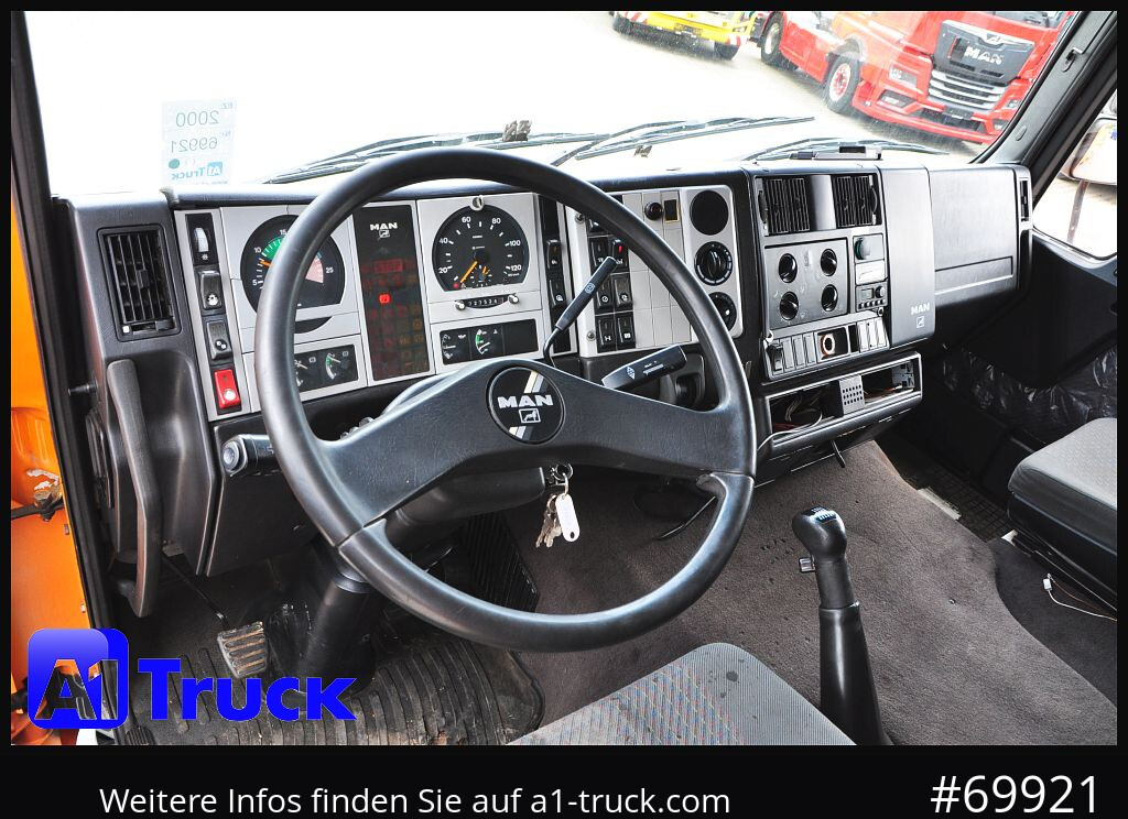 MAN MAN F 2000 26.464 Intarder Kran PK 15.500 Funk, - Camion grue, Camion plateau: photos 2 MAN MAN F 2000 26.464 Intarder Kran PK 15.500 Funk, - Camion grue, Camion plateau: photos 2