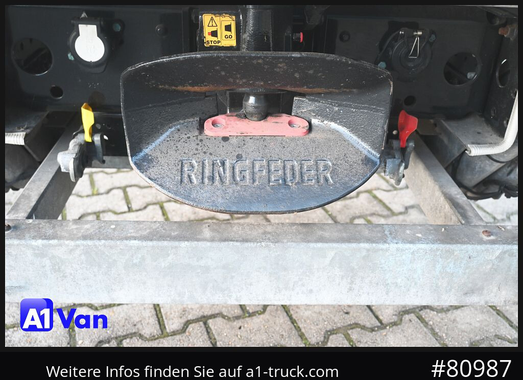 MAN TGL 8.190 4x2 L-Haus Schlafkabine - Fourgon grand volume: photos 2 MAN TGL 8.190 4x2 L-Haus Schlafkabine - Fourgon grand volume: photos 2