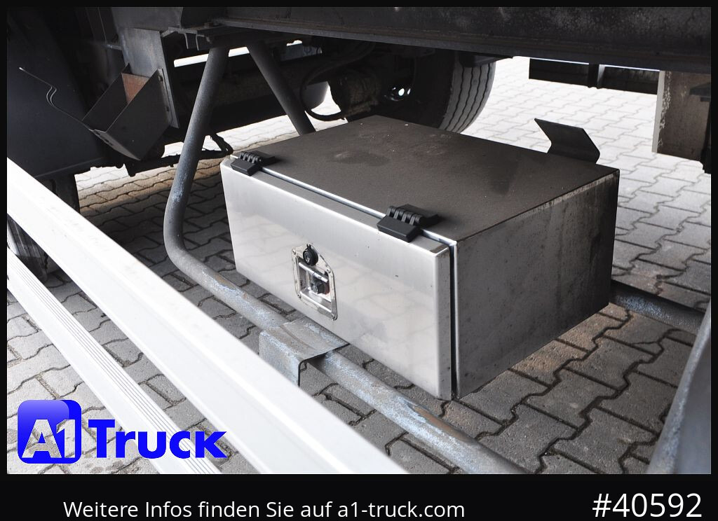 SCHMITZ Achwege & Tönjes, Rohrbahn, Fleisch, Schmitz Aufbau - Remorque frigorifique: photos 3 SCHMITZ Achwege & Tönjes, Rohrbahn, Fleisch, Schmitz Aufbau - Remorque frigorifique: photos 3