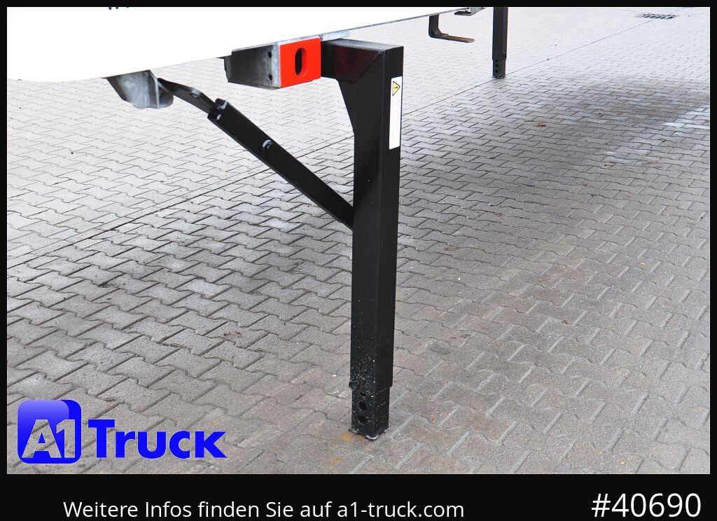 SPIER WB Koffer, 7,45, guter Zustand, verzinkt, Rolltor - Carrosserie fourgon: photos 2 SPIER WB Koffer, 7,45, guter Zustand, verzinkt, Rolltor - Carrosserie fourgon: photos 2