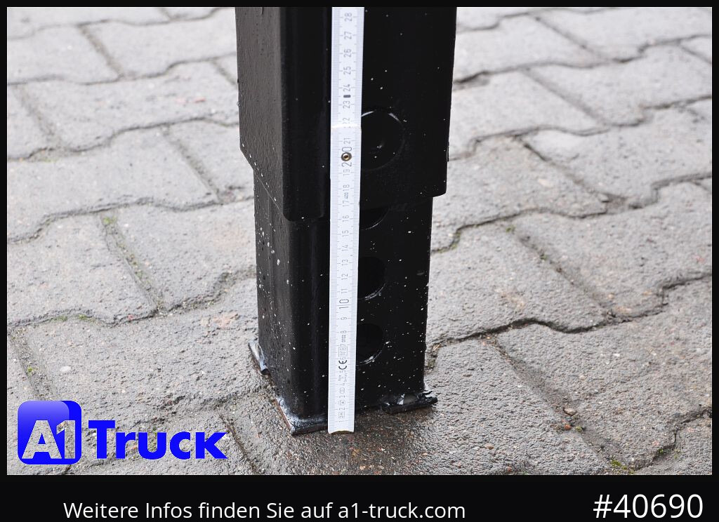 SPIER WB Koffer, 7,45, guter Zustand, verzinkt, Rolltor - Carrosserie fourgon: photos 3 SPIER WB Koffer, 7,45, guter Zustand, verzinkt, Rolltor - Carrosserie fourgon: photos 3