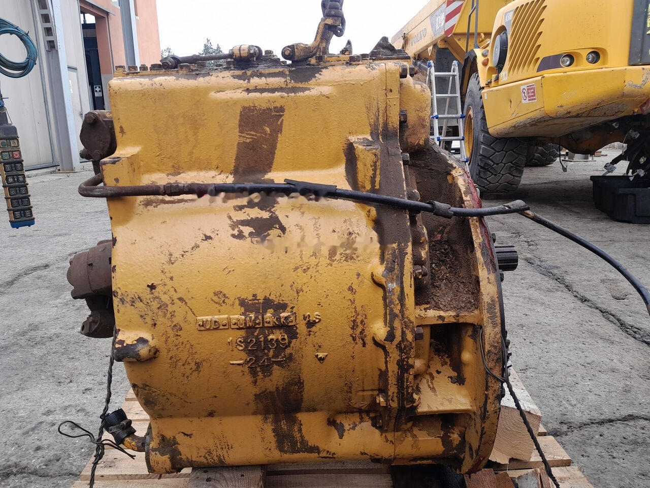 2S7902 Caterpillar D9G - Boîte de vitesse pour Bulldozer: photos 2 2S7902 Caterpillar D9G - Boîte de vitesse pour Bulldozer: photos 2