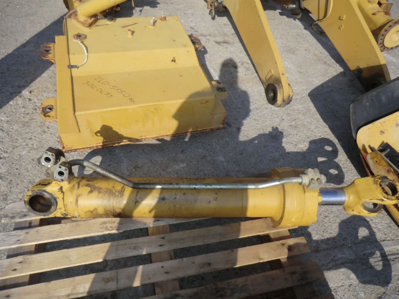 Caterpillar 962H cilindro di sollevamento destro - Vérin hydraulique pour Engins de chantier: photos 2 Caterpillar 962H cilindro di sollevamento destro - Vérin hydraulique pour Engins de chantier: photos 2