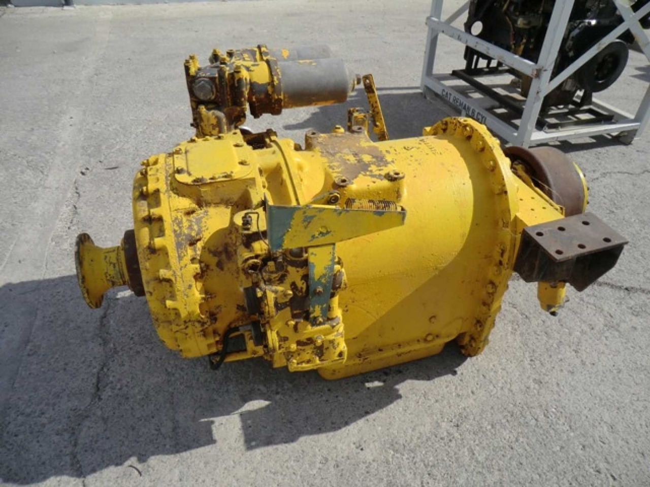 Boîte de vitesse pour Engins de chantier PERLINI Trasmissione matricola 64229: photos 6 Boîte de vitesse pour Engins de chantier PERLINI Trasmissione matricola 64229: photos 6