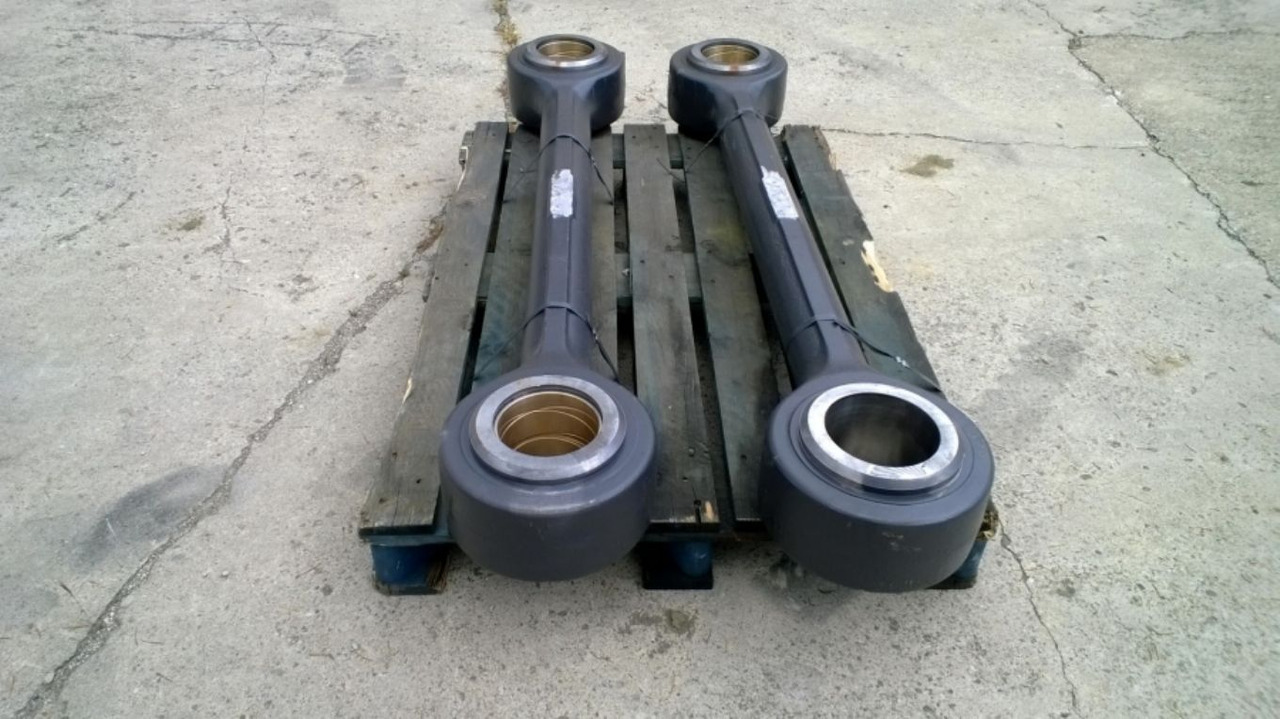 VOLVO L180 BM-C-D-E-F-G BIELLA - Carrosserie et extérieur pour Engins de chantier: photos 1 VOLVO L180 BM-C-D-E-F-G BIELLA - Carrosserie et extérieur pour Engins de chantier: photos 1