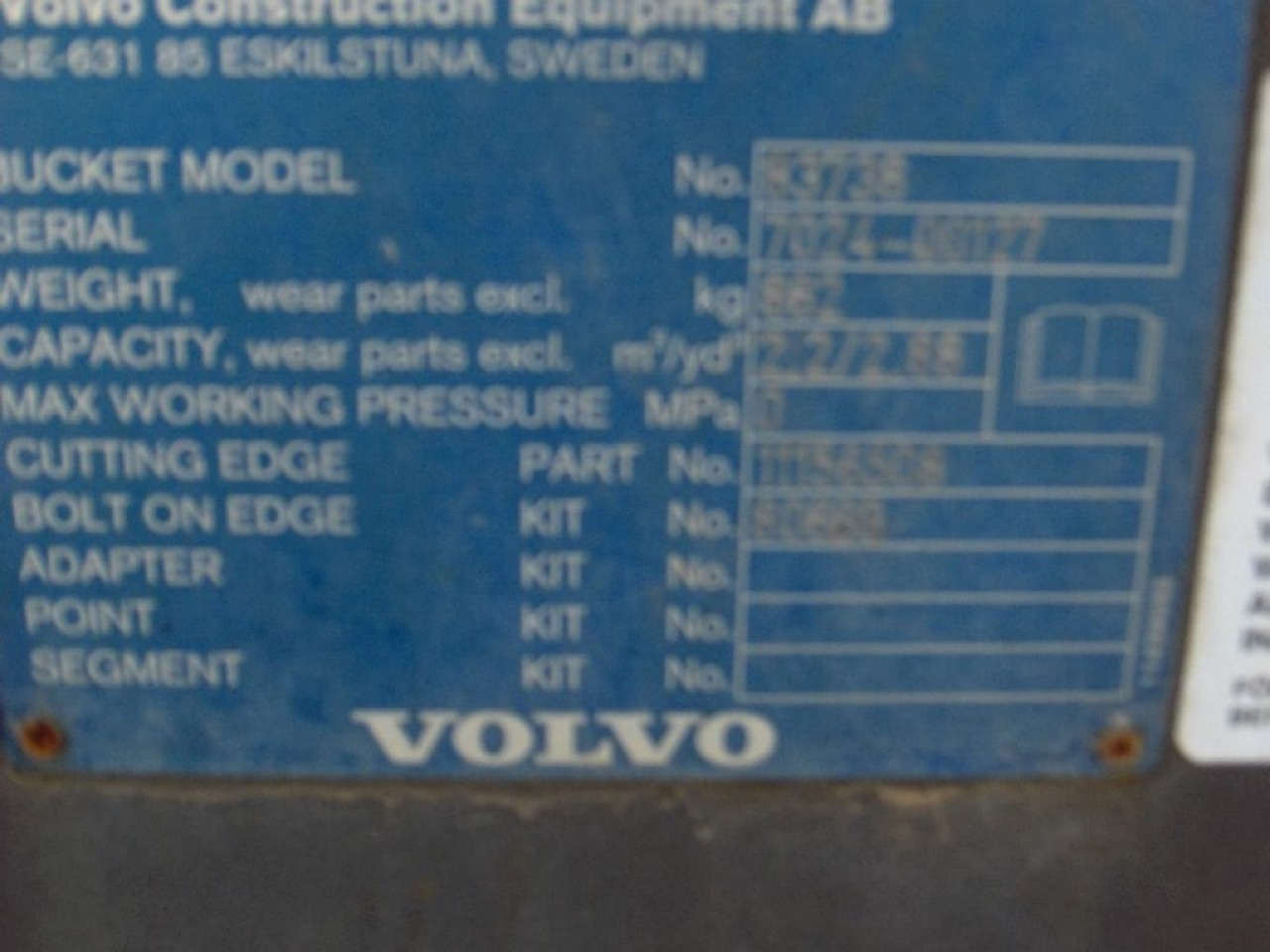 VOLVO L70F BENNA CON ATTACCO RAPIDO, LAMA 2550mm, MOD. 83738 - Godet pour chargeur: photos 2 VOLVO L70F BENNA CON ATTACCO RAPIDO, LAMA 2550mm, MOD. 83738 - Godet pour chargeur: photos 2