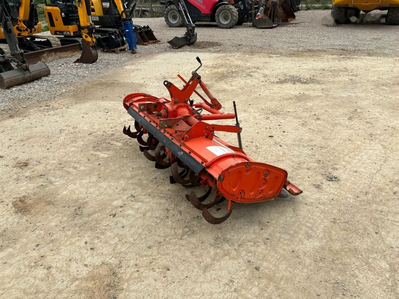 Kubota R 15 N - Rotavator: photos 4 Kubota R 15 N - Rotavator: photos 4