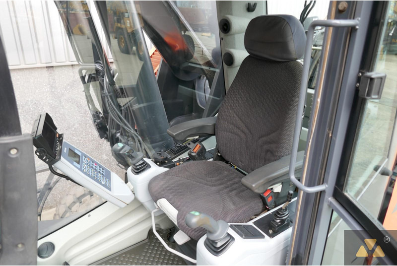 Pelle de manutention Atlas 520MH: photos 7 Pelle de manutention Atlas 520MH: photos 7