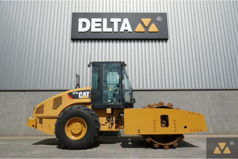 Caterpillar CP76 - Compacteur: photos 2 Caterpillar CP76 - Compacteur: photos 2