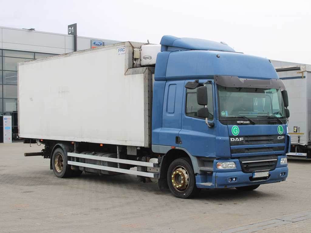 DAF FA 75360U, EURO 5, CARRIER SUPRA 550, AIR SUSPENSION - Camion frigorifique: photos 3 DAF FA 75360U, EURO 5, CARRIER SUPRA 550, AIR SUSPENSION - Camion frigorifique: photos 3