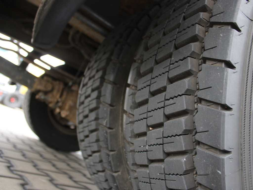 Camion à rideaux coulissants DAF FA LF 45.170 E10, EURO 3: photos 14 Camion à rideaux coulissants DAF FA LF 45.170 E10, EURO 3: photos 14