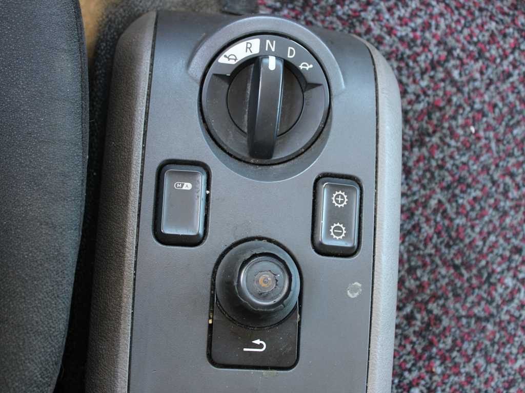 Camion à rideaux coulissants DAF LF 250 FA, EURO 6: photos 12