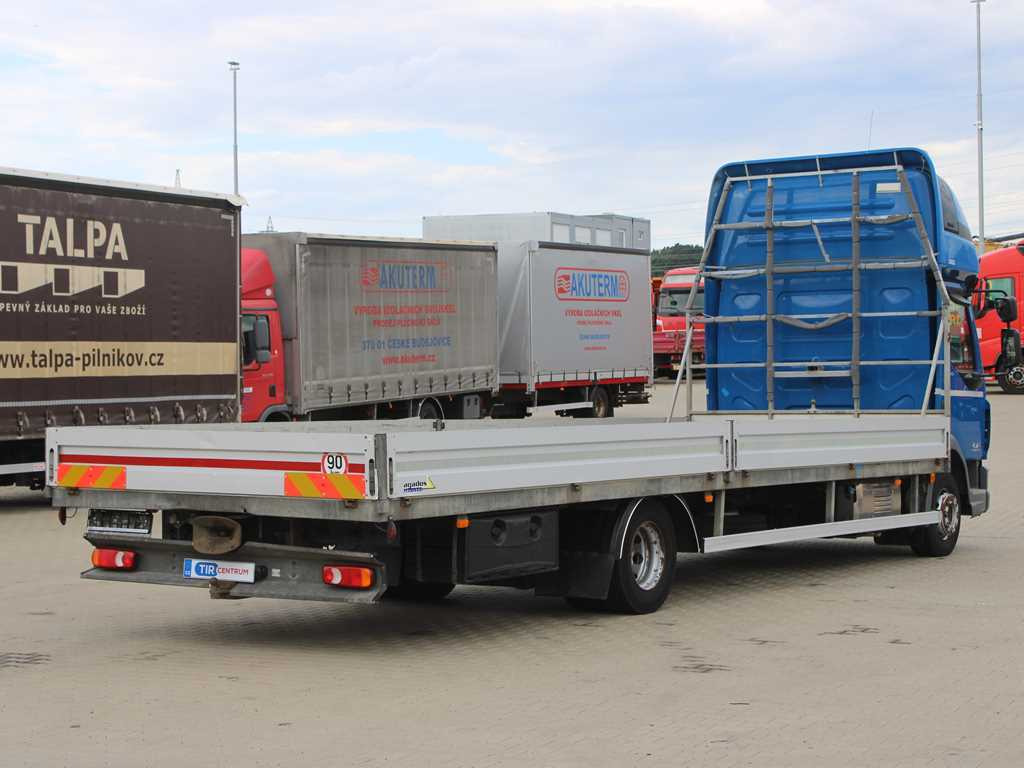 DAF LF 260, SLEEPING BODY, EURO 6, TIRES 80% - Camion plateau: photos 4 DAF LF 260, SLEEPING BODY, EURO 6, TIRES 80% - Camion plateau: photos 4