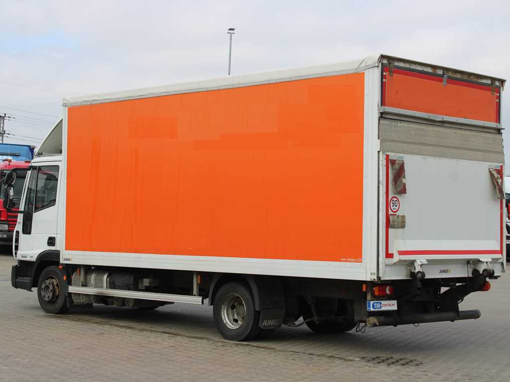 Iveco EUROCARGO 75E21, HYDRAULIC FRONT, EURO 6 - Camion fourgon: photos 4 Iveco EUROCARGO 75E21, HYDRAULIC FRONT, EURO 6 - Camion fourgon: photos 4