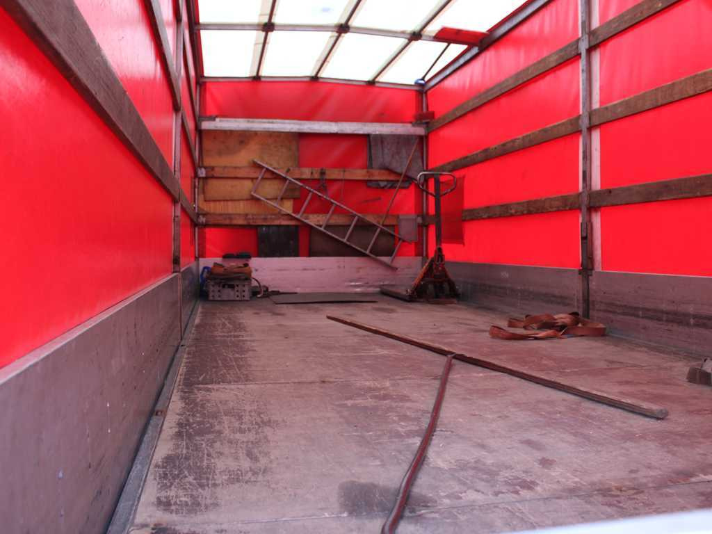 Camion à rideaux coulissants Iveco EUROCARGO ML 75E18, EURO 4, SIDE PANEL, SLEEPING BODY: photos 6