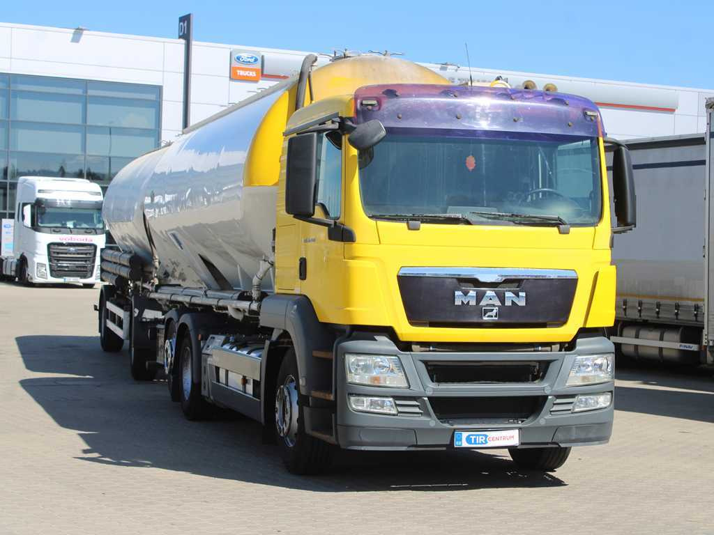 MAN TGA 26.440, 6x2, EURO 5, FELDBINDER 30m3, LIFTING AXLE, SILO + SPITZER (2006) - Camion citerne: photos 3 MAN TGA 26.440, 6x2, EURO 5, FELDBINDER 30m3, LIFTING AXLE, SILO + SPITZER (2006) - Camion citerne: photos 3