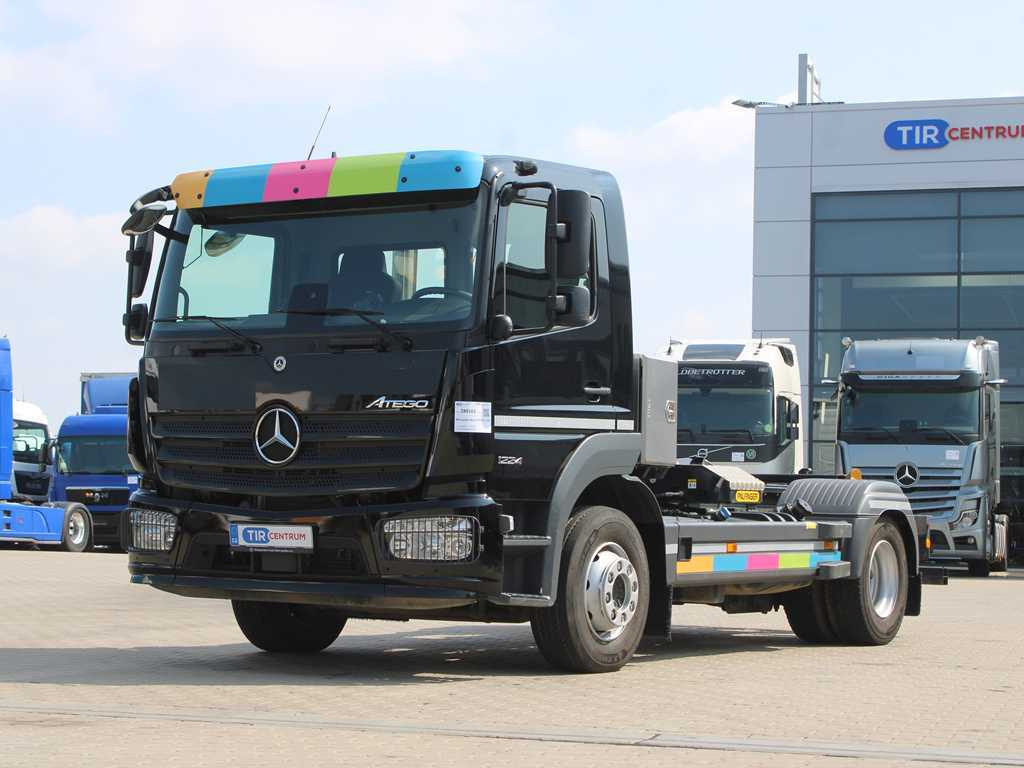 Mercedes-Benz ATEGO 1224, EURO 6, HOOK CONTAINER CARRIER - Camion ampliroll: photos 1 Mercedes-Benz ATEGO 1224, EURO 6, HOOK CONTAINER CARRIER - Camion ampliroll: photos 1